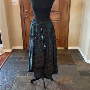 Green Casual Women's Plaid Asymmetrical Floral Belted Skirt